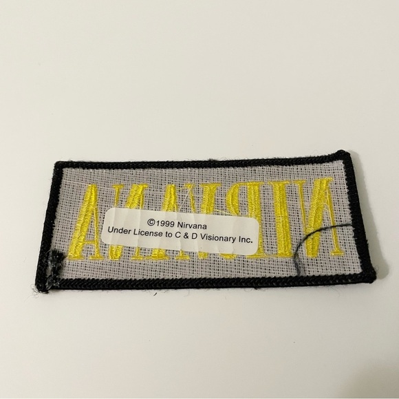 Vintage 1999 Nirvana Patch Black Yellow - Picture 10 of 11